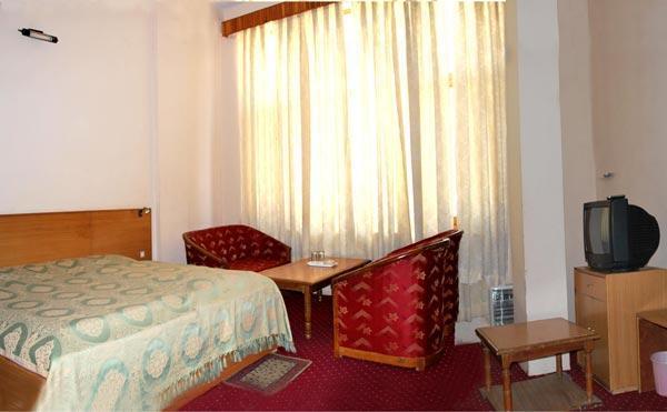 Joshīmath Hotel Mount View מראה חיצוני תמונה